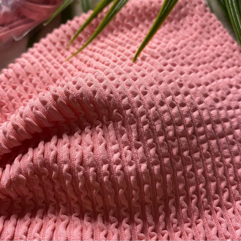 Billabong 🌸 Baby Pink Textured Strapless Bandeau Knot Bikini Top